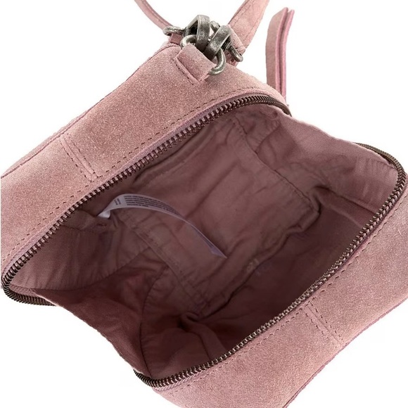 Free People Brown Crossbody Bag with Adjustable Strap and Minimalist Design - Picture 10 of 11